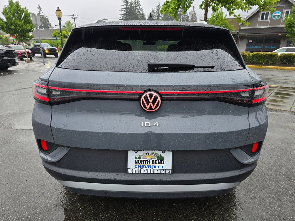 Used 2023 Volkswagen ID.4 Pro S Plus RWD image 6