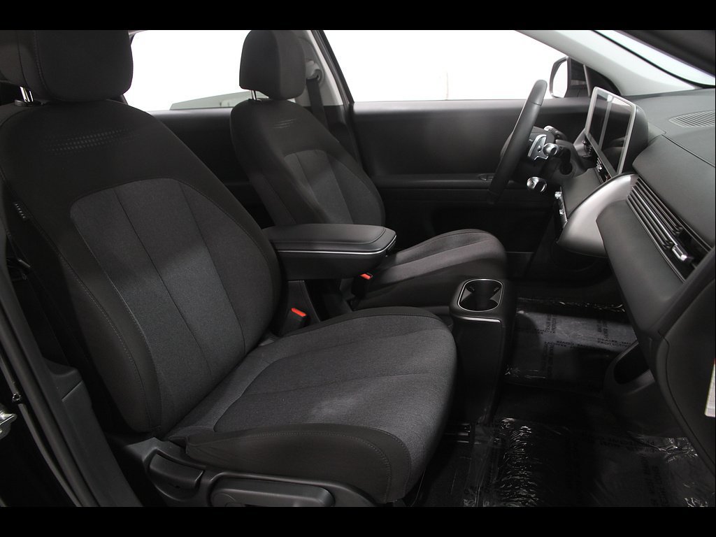Certified 2024 Hyundai Ioniq 5 SEL AWD/4WD image 18