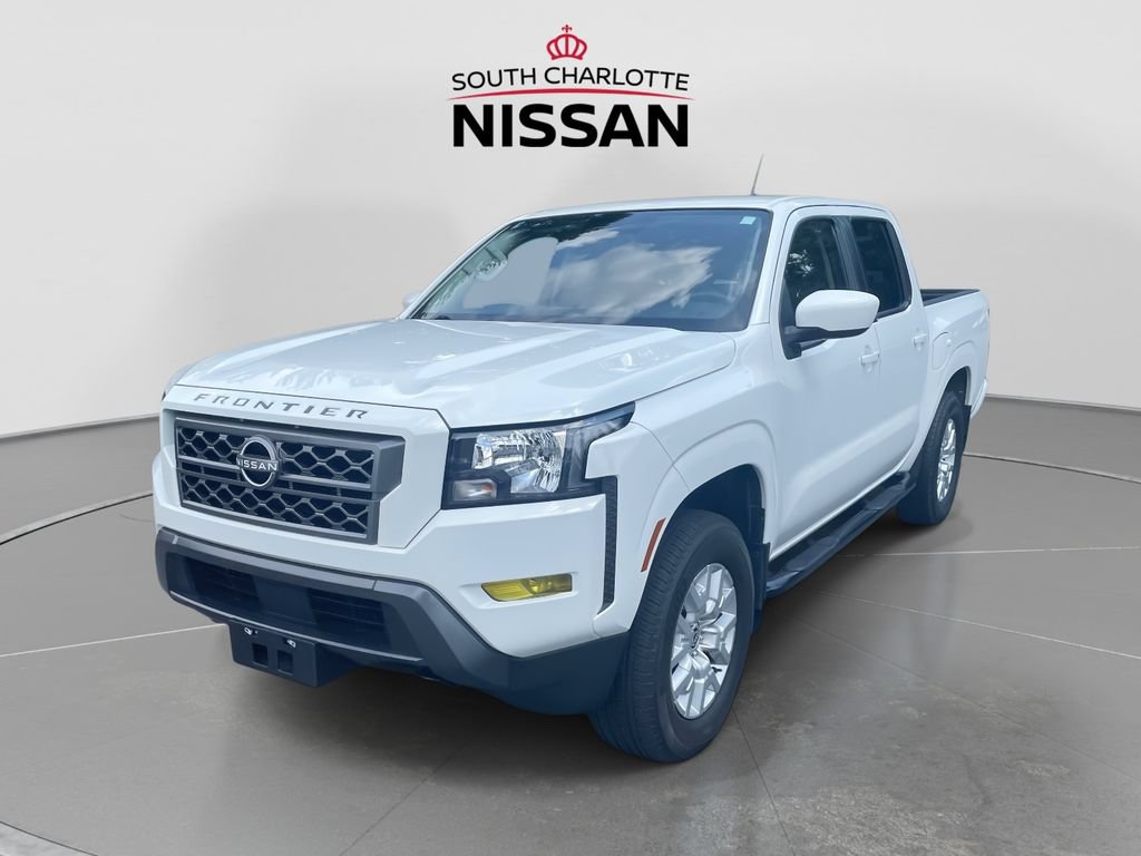 Used 2023 Nissan Frontier SV w/ SV Convenience Package AWD/4WD image 3
