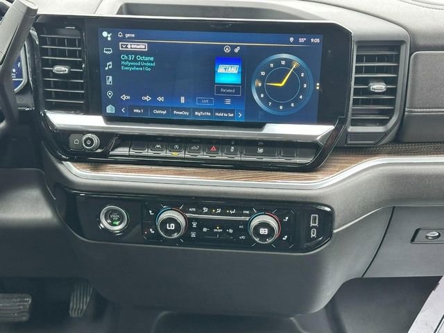 Certified 2022 Chevrolet Silverado 1500 RST AWD/4WD image 13