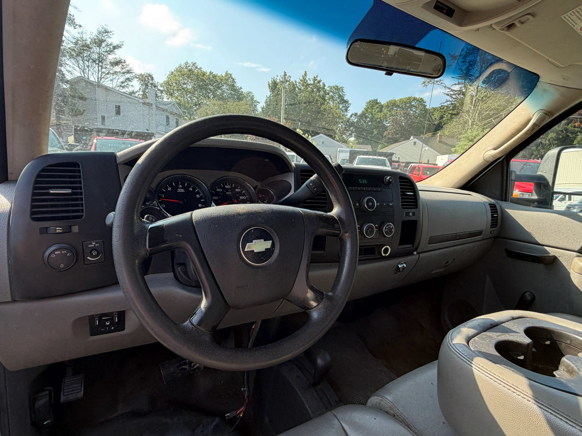 Used 2011 Chevrolet Silverado 3500 W/T AWD/4WD image 12