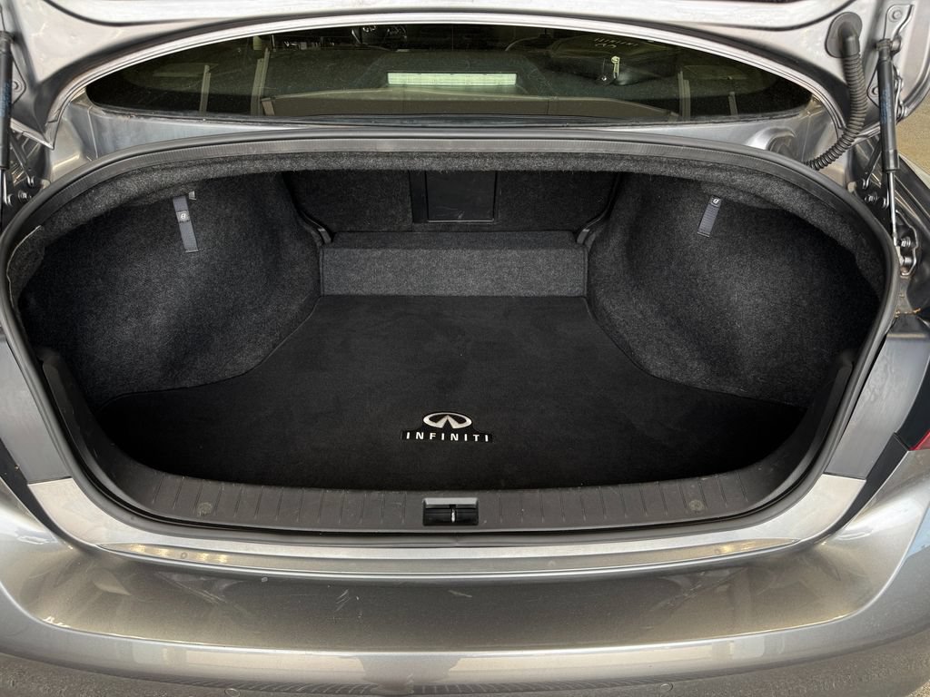 Used 2018 INFINITI Q50 Luxe AWD/4WD image 23