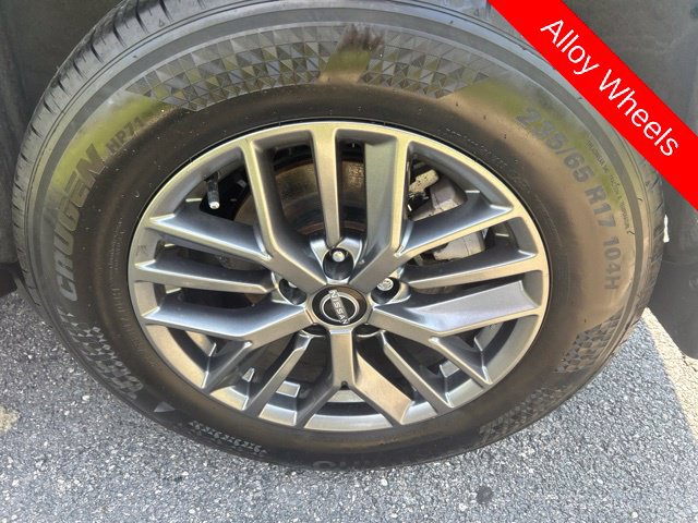 Used 2024 Nissan Rogue S AWD/4WD image 30