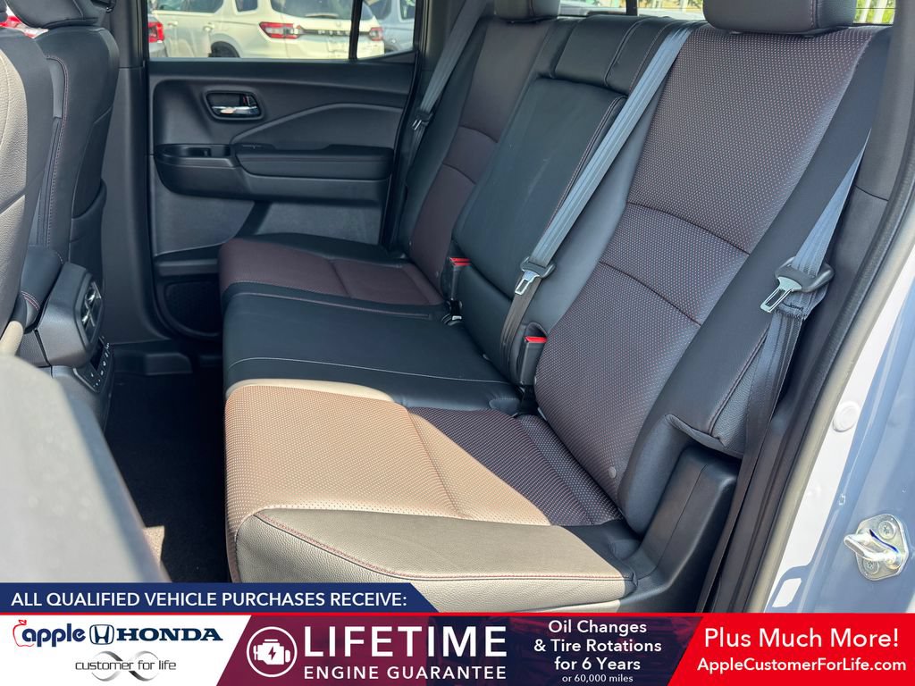 New 2026 Honda Ridgeline Black Edition image 17