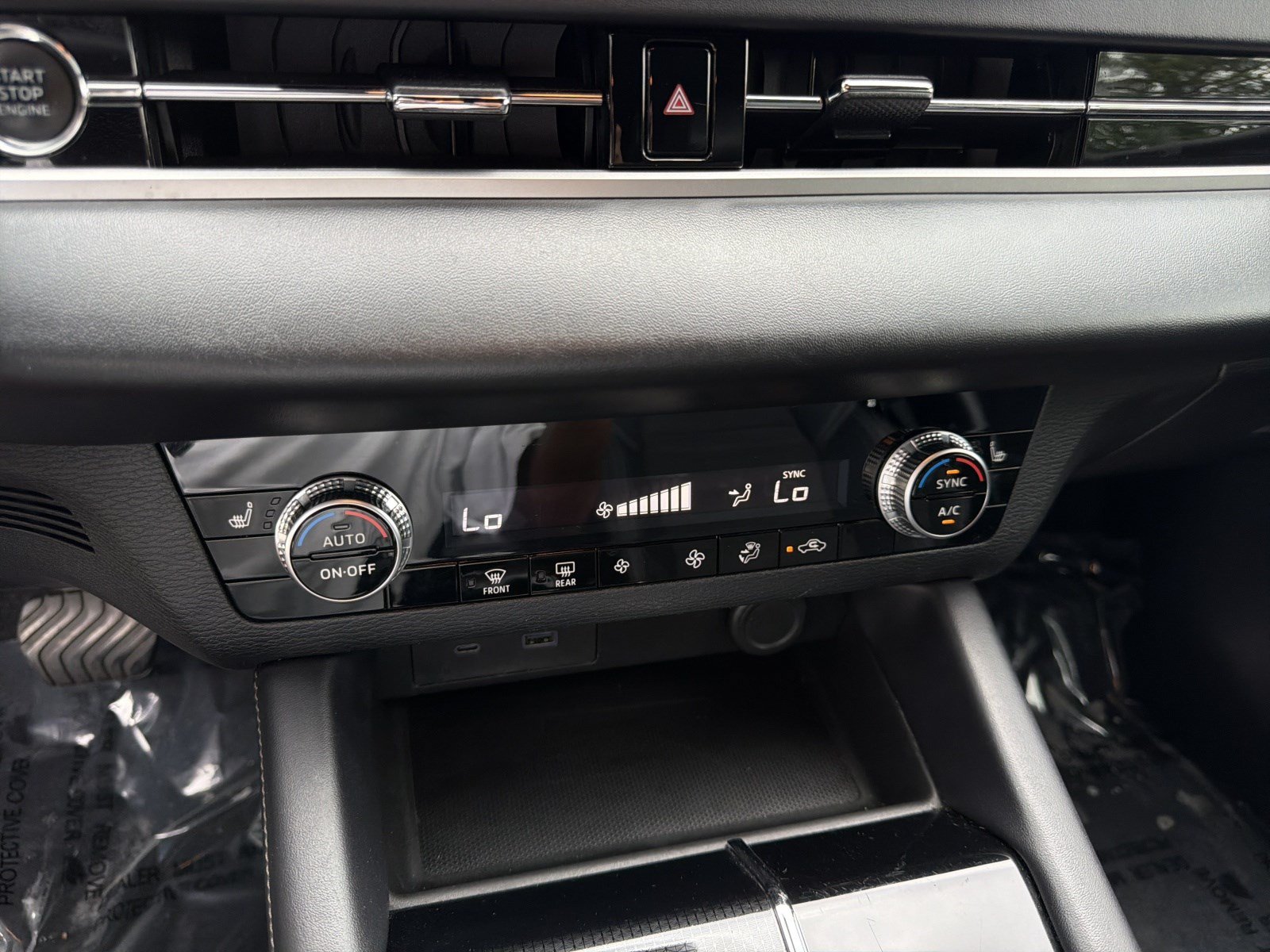 Used 2023 Mitsubishi Outlander SE FWD image 27