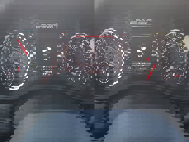 Used 2022 RAM 2500 Tradesman w/ Chrome Appearance Group image 31