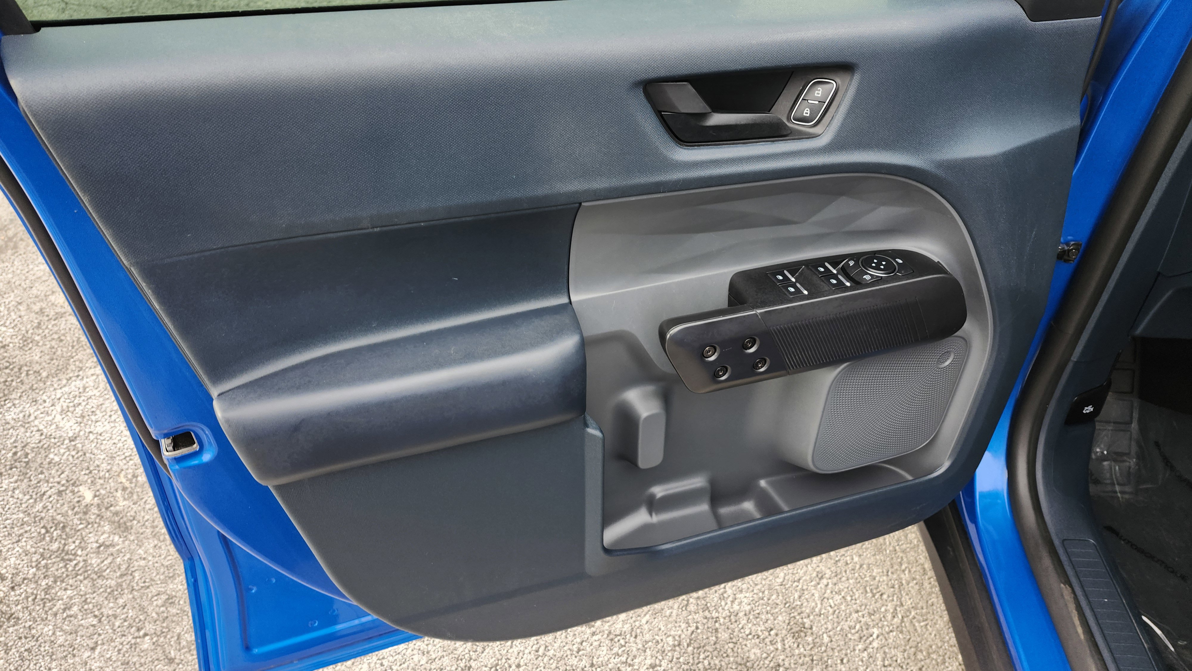 Used 2025 Ford Maverick XLT w/ Black Appearance Package image 23