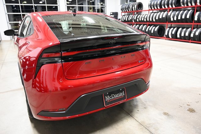 New 2026 Toyota Prius LE image 6