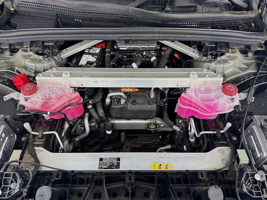 Used 2023 Mercedes-Benz EQS 580 4MATIC SUV image 38