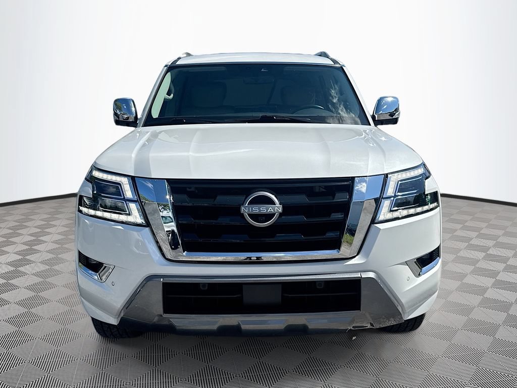 Used 2023 Nissan Armada Platinum w/ Captain's Chairs Package RWD image 2