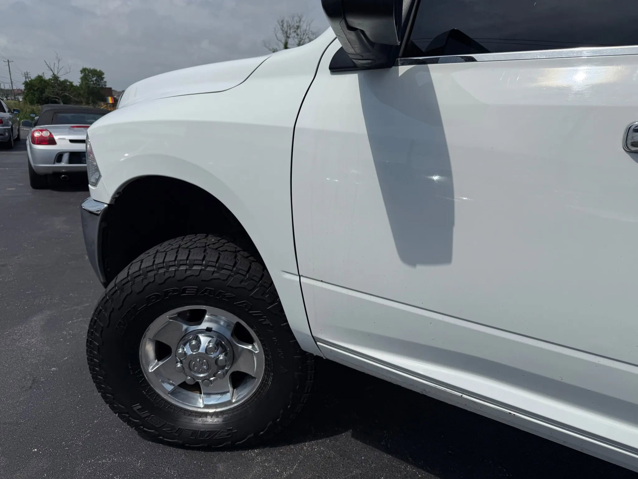 Used 2013 RAM 2500 Tradesman w/ Chrome Appearance Group image 35