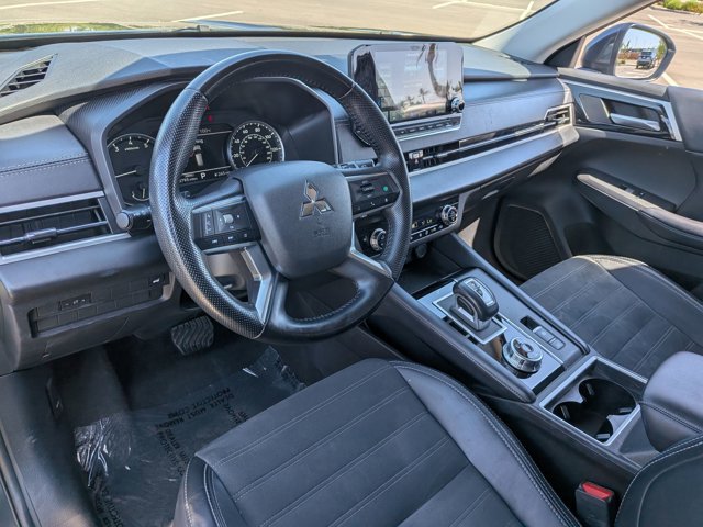 Used 2024 Mitsubishi Outlander SE AWD/4WD image 13