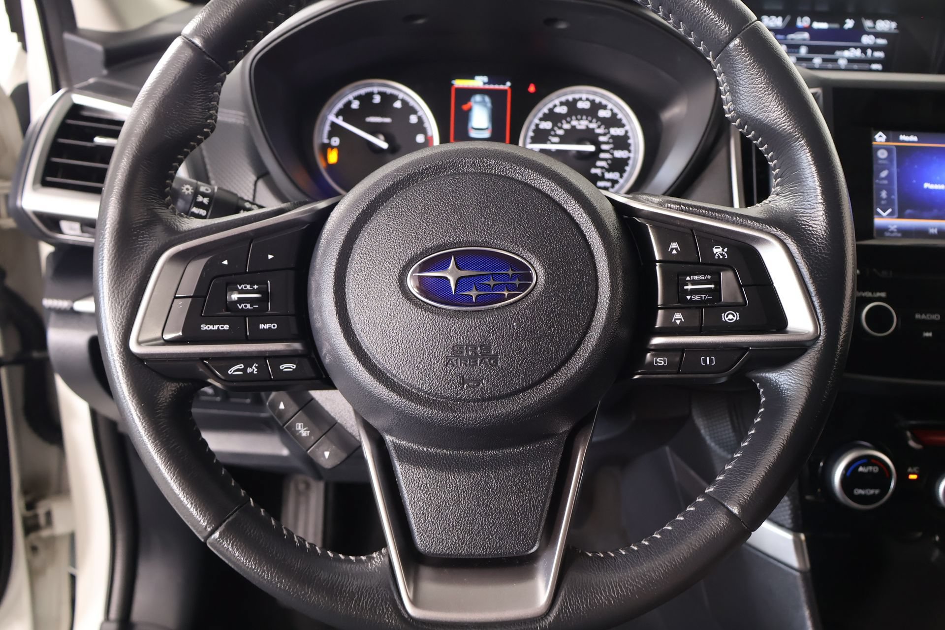 Used 2022 Subaru Forester Premium AWD/4WD image 3