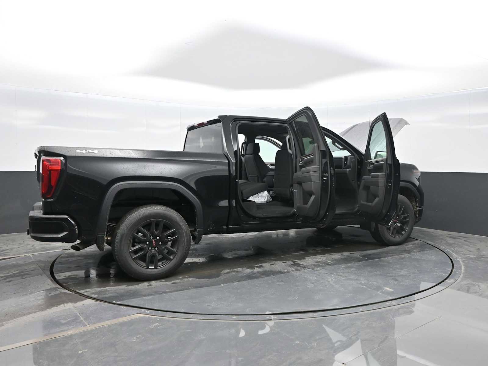 New 2026 GMC Sierra 1500 Elevation image 32
