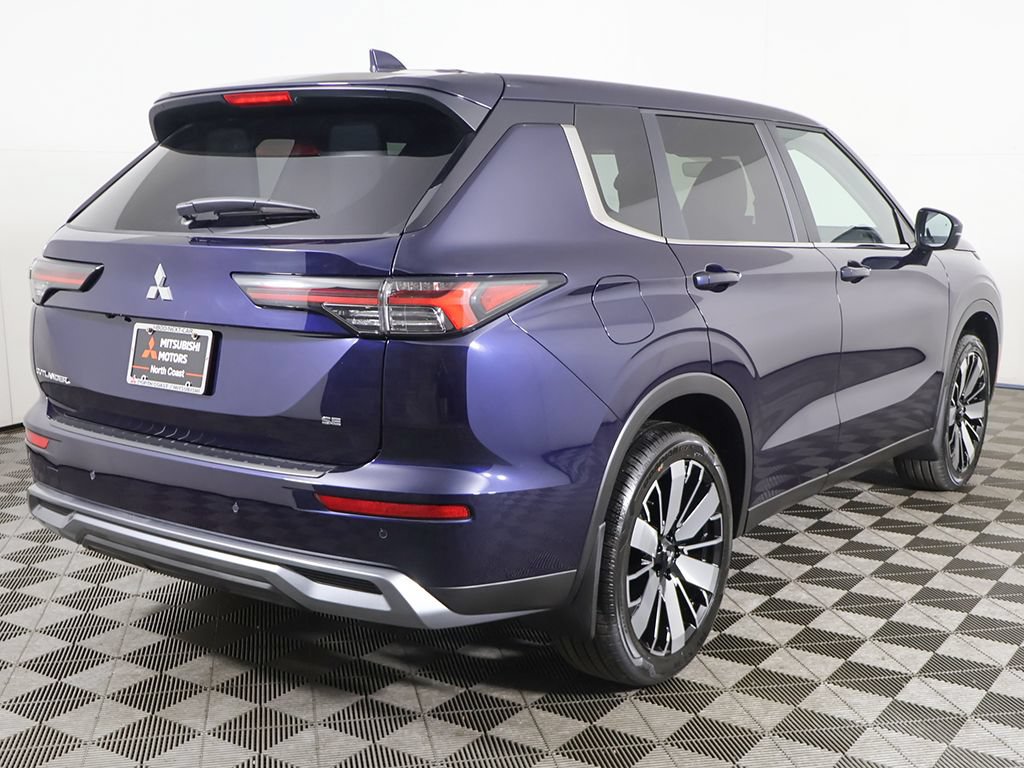 New 2026 Mitsubishi Outlander SE FWD image 12