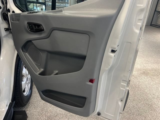 Used 2017 Ford Transit 350 XLT RWD image 28
