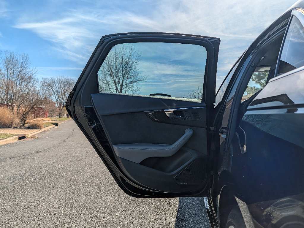 Used 2018 Audi S4 Prestige w/ Prestige Package image 11