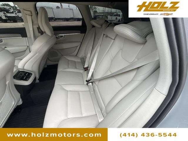 Used 2025 Volvo V90 B6 Cross Country Plus w/ Protection Package Premier AWD/4WD image 25