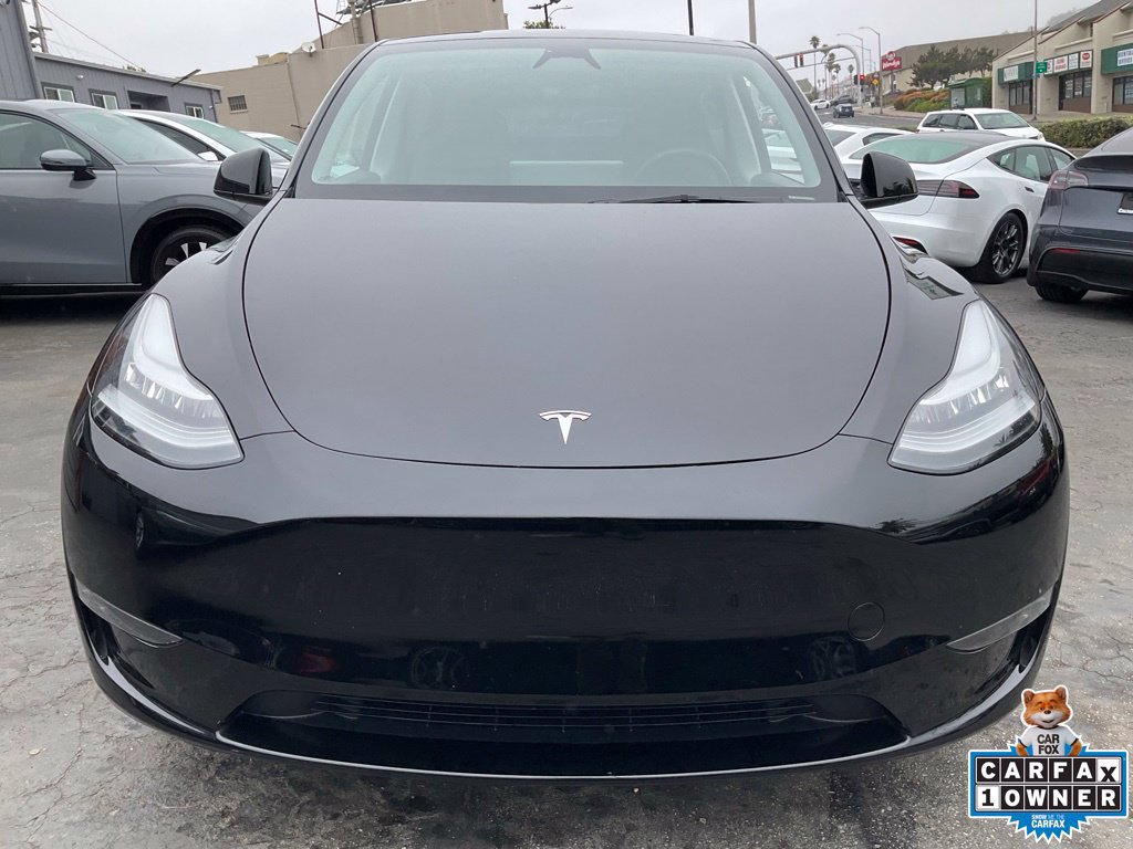 Used 2023 Tesla Model Y Long Range AWD/4WD image 2