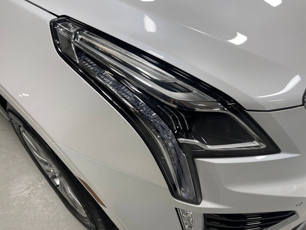 Used 2023 Cadillac XT5 Premium Luxury AWD/4WD image 10