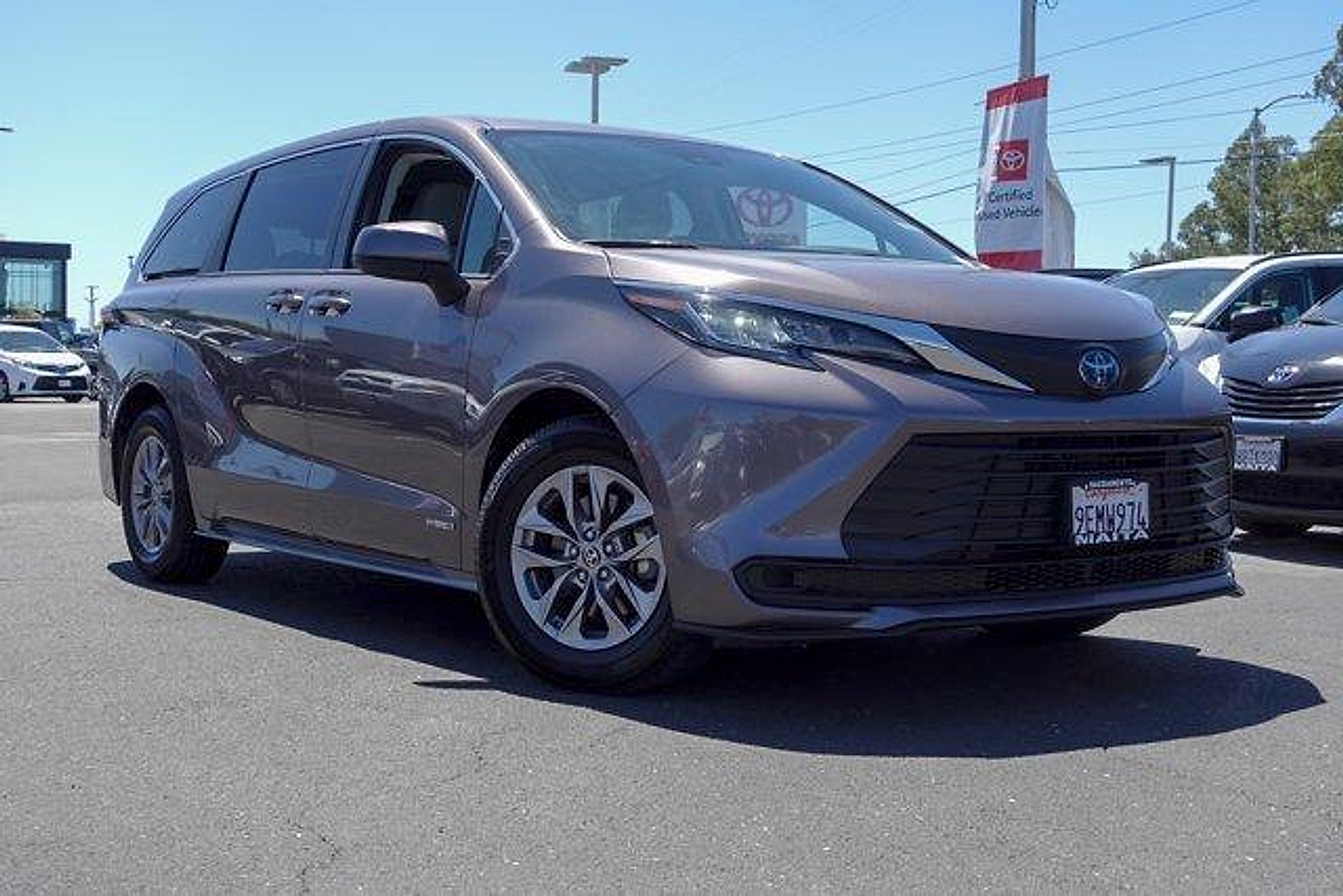 Certified 2021 Toyota Sienna LE