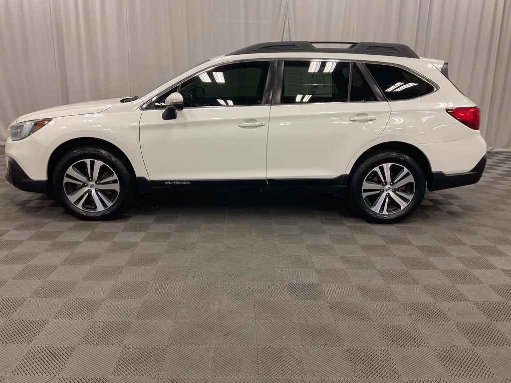 Used 2019 Subaru Outback 2.5i Limited AWD/4WD image 5