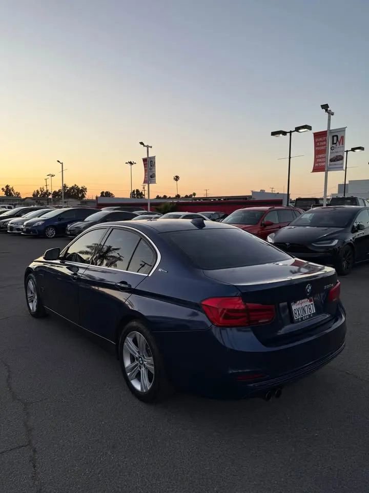Used 2017 BMW 330e RWD image 4