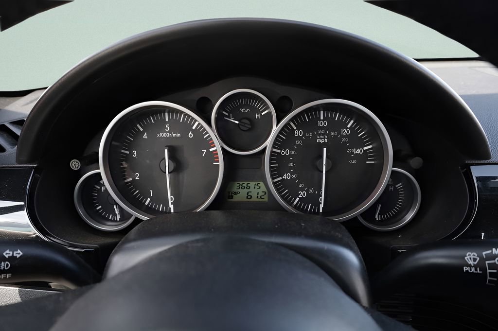 Used 2008 MAZDA MX-5 Miata Sport w/ Appearance Pkg RWD image 11