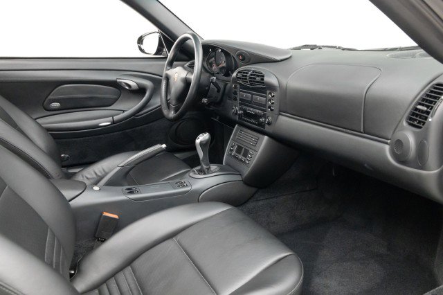 Used 2001 Porsche 911 Carrera image 14