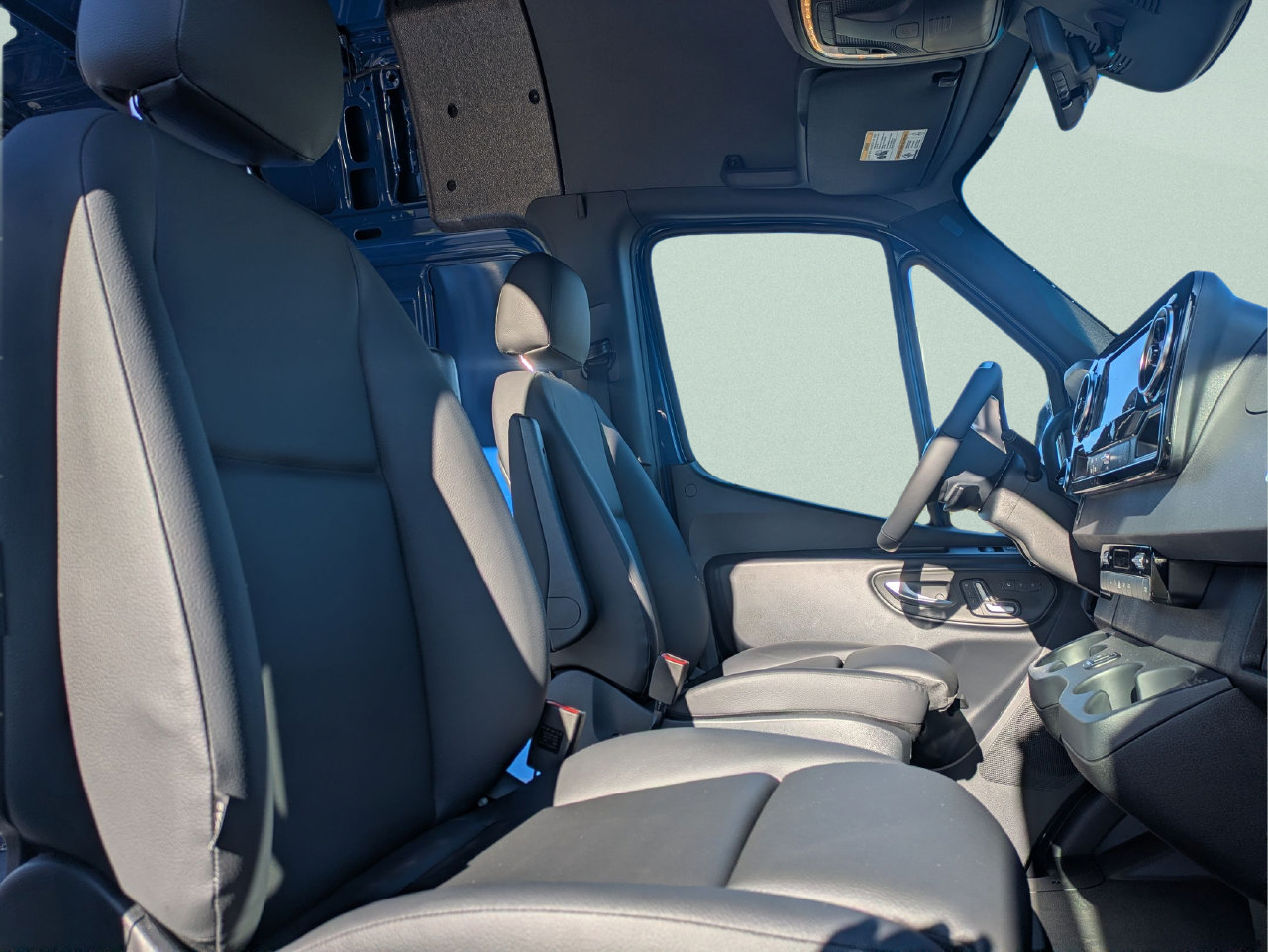 New 2025 Mercedes-Benz Sprinter 2500 image 7