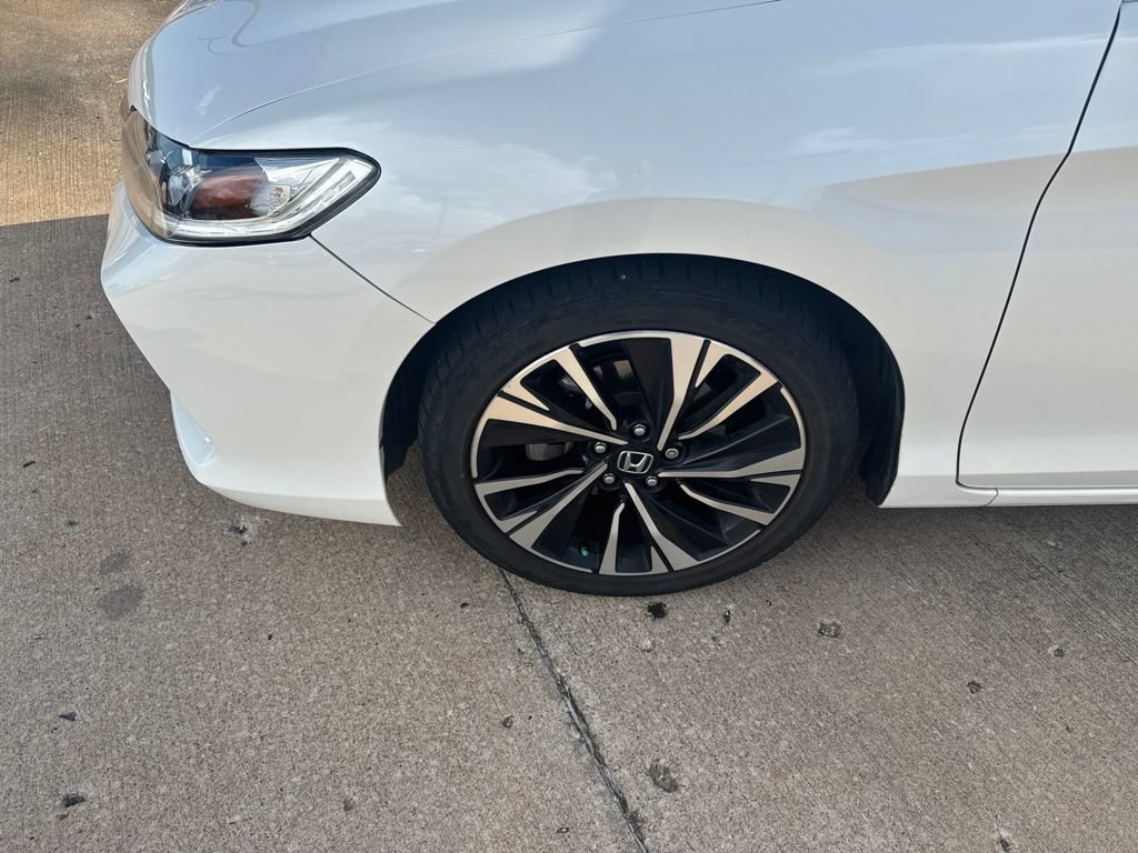 Used 2016 Honda Accord EX-L image 5