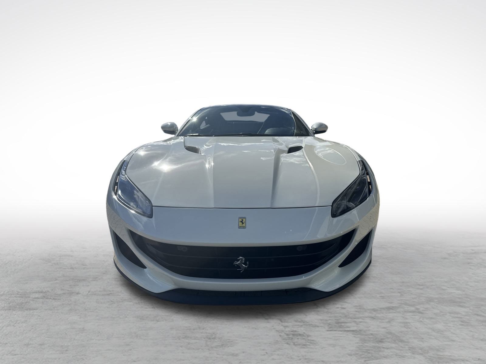 Used 2019 Ferrari Portofino image 7