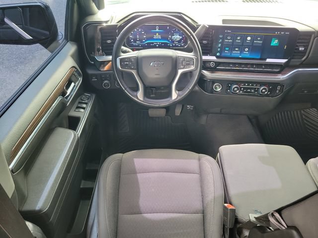 Used 2024 Chevrolet Silverado 1500 RST w/ Z71 Off-Road Package AWD/4WD image 10