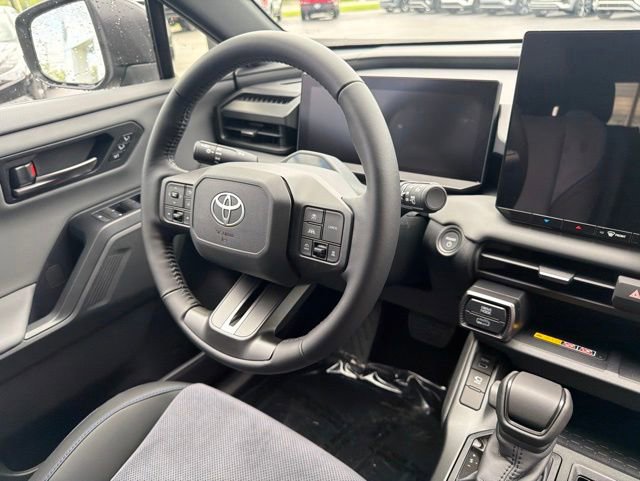 New 2026 Toyota RAV4 XSE AWD/4WD image 36