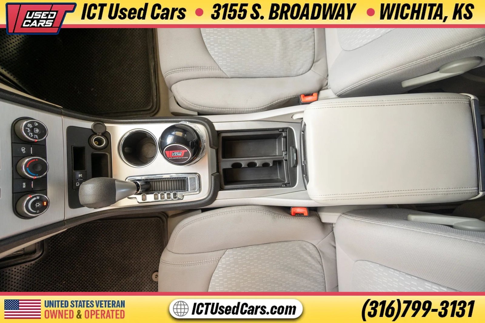Used 2009 GMC Acadia SLE w/ Preferred Package FWD image 23