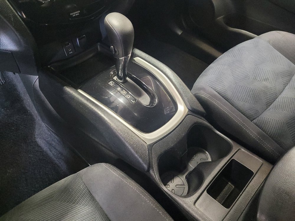 Used 2016 Nissan Rogue S w/ Appearance Package image 26