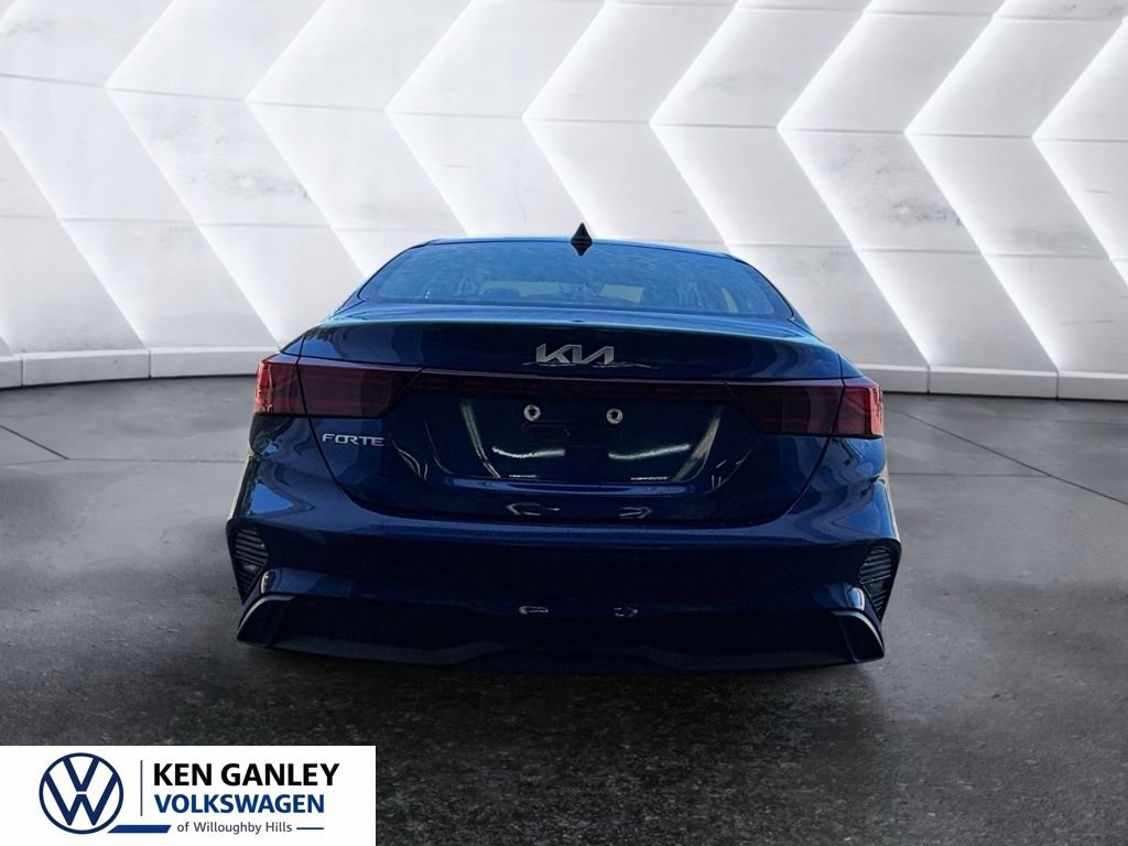 Used 2023 Kia Forte LXS FWD image 3