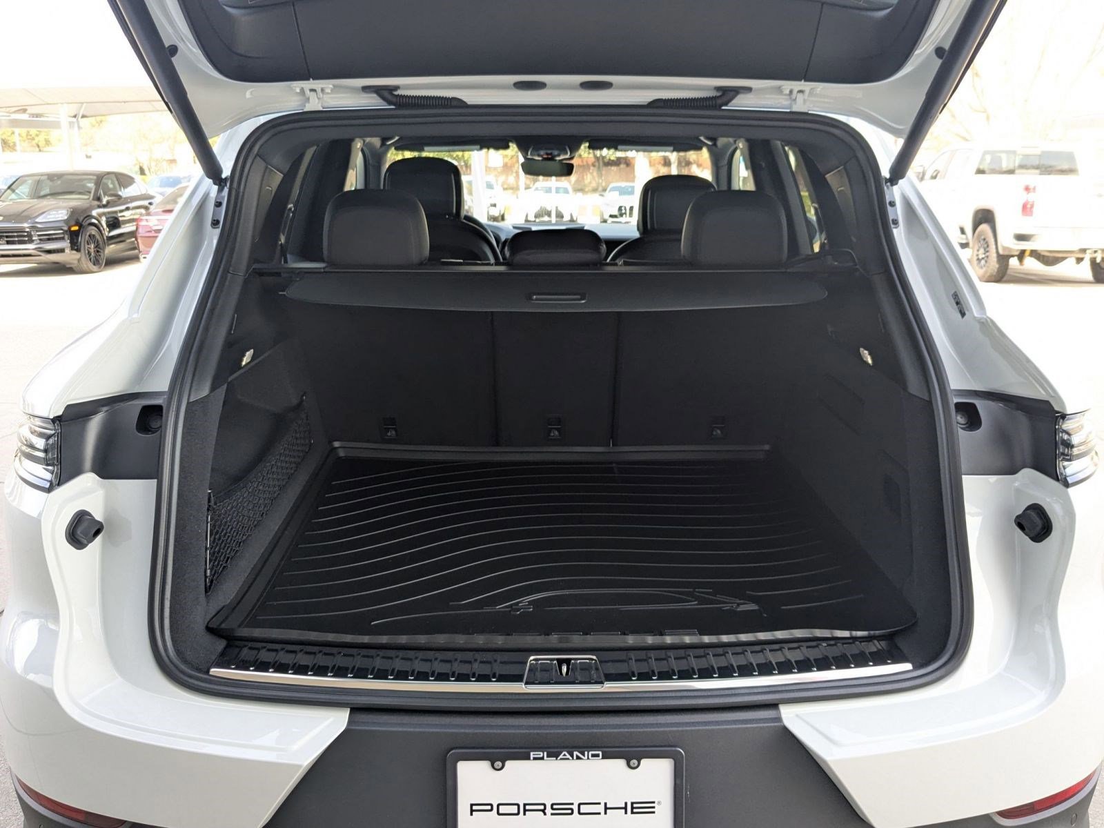 New 2026 Porsche Cayenne image 22