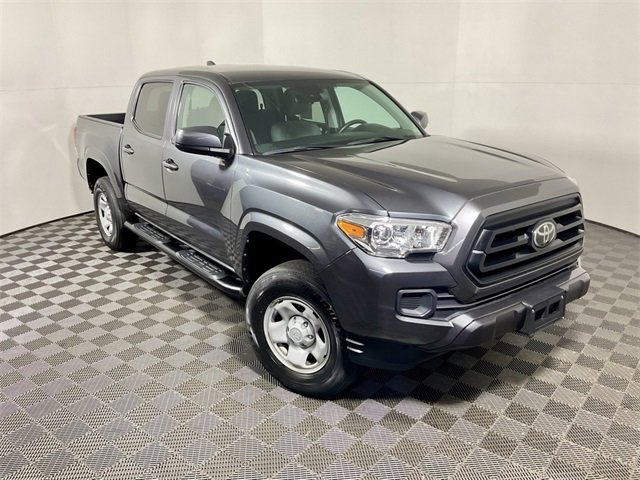 Used 2022 Toyota Tacoma SR image 3