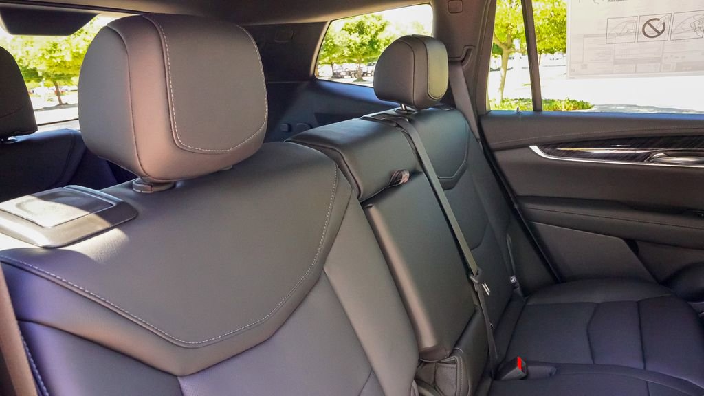 Certified 2025 Cadillac XT6 Premium Luxury w/ Technology Package image 15