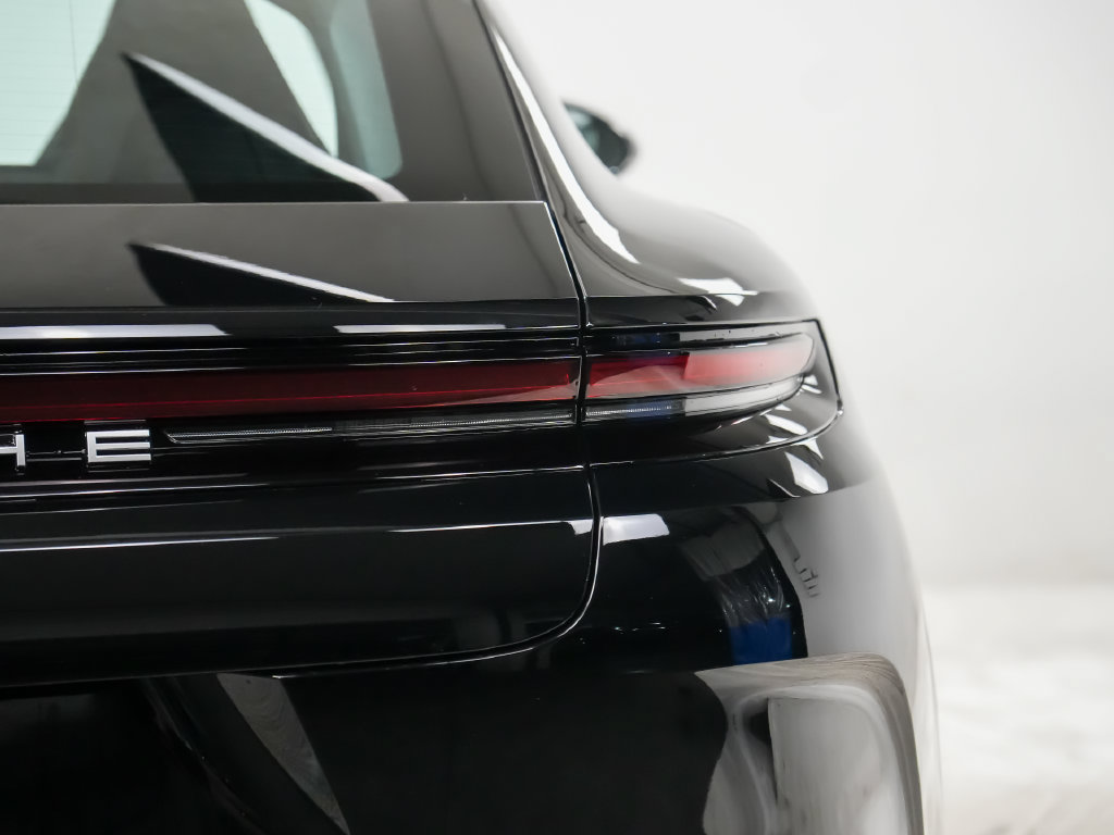 New 2026 Porsche Panamera 4 AWD/4WD image 12