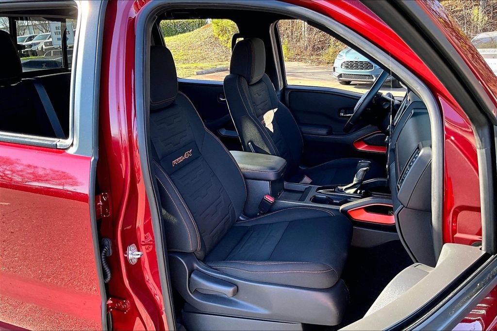 Used 2024 Nissan Frontier PRO-4X w/ Off-Road Protection Package image 22