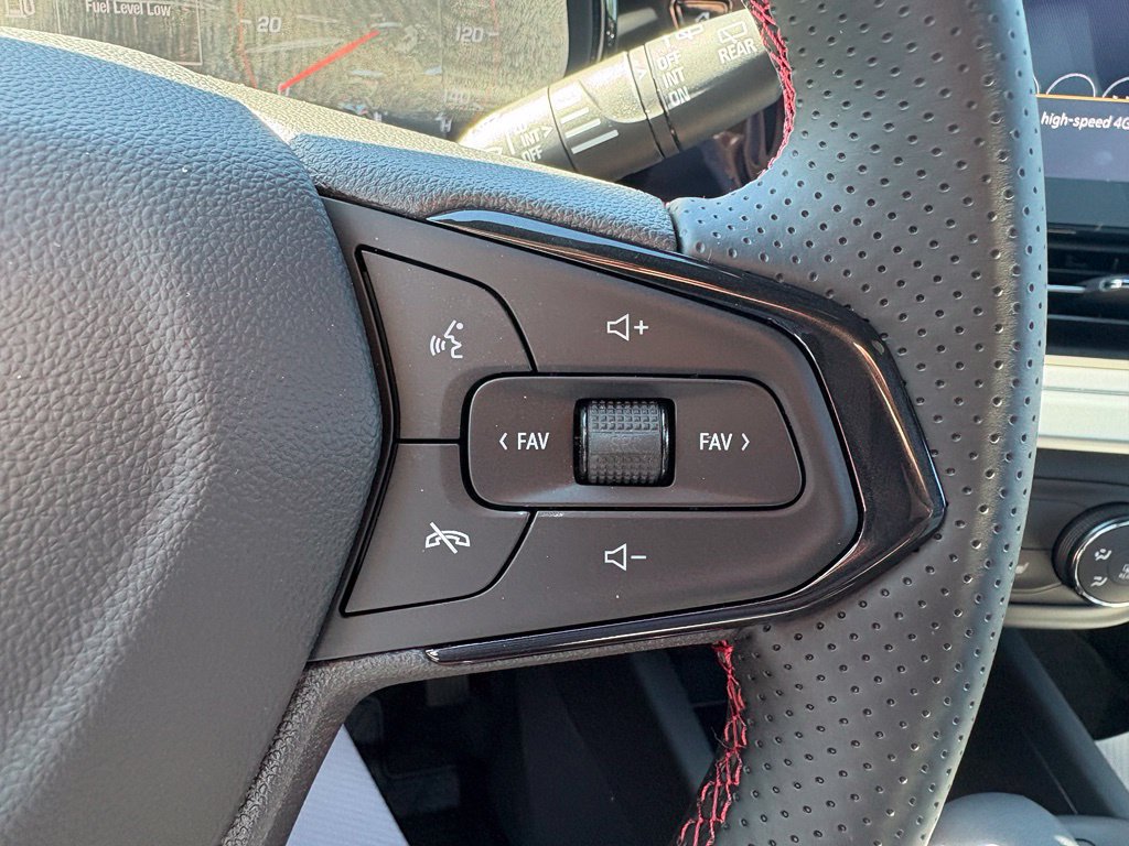 New 2026 Chevrolet Trax RS w/ Driver Confidence Package FWD image 18