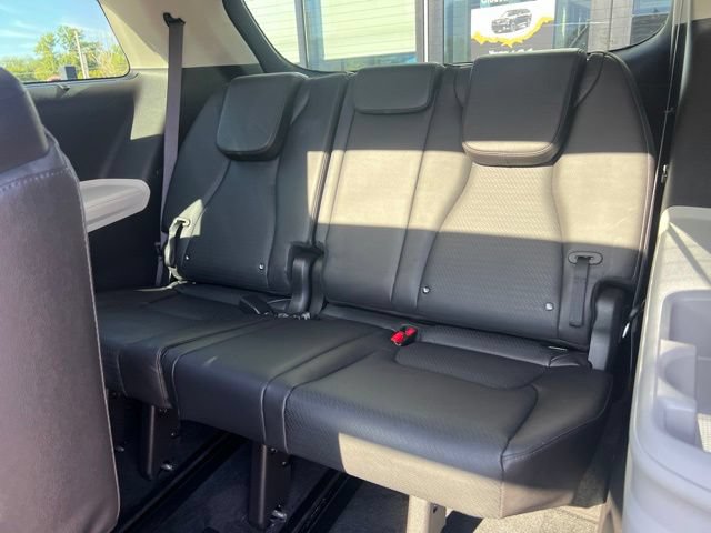 Certified 2024 Kia Carnival SX Prestige FWD image 22