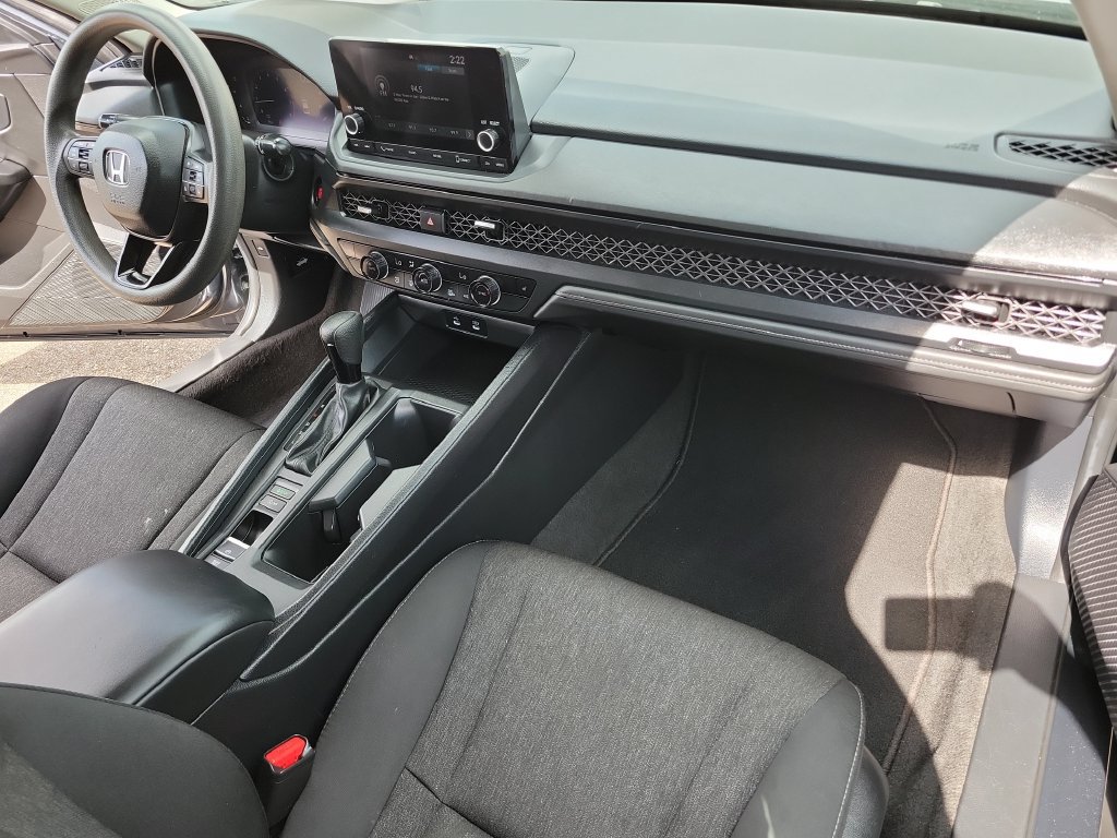 Used 2024 Honda Accord EX image 14