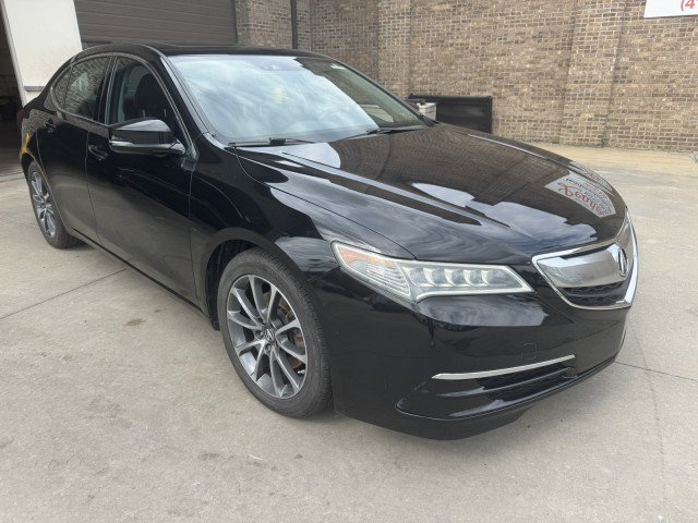 Used 2015 Acura TLX w/ Technology Package FWD image 2