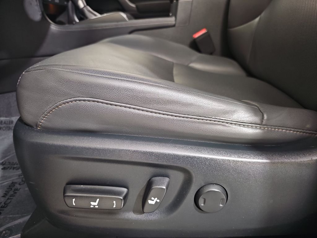 Certified 2023 Lexus GX 460 Premium w/ Premium Plus Package AWD/4WD image 27