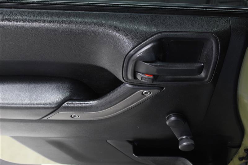 Used 2013 Jeep Wrangler Unlimited Sport w/ Connectivity Group image 15