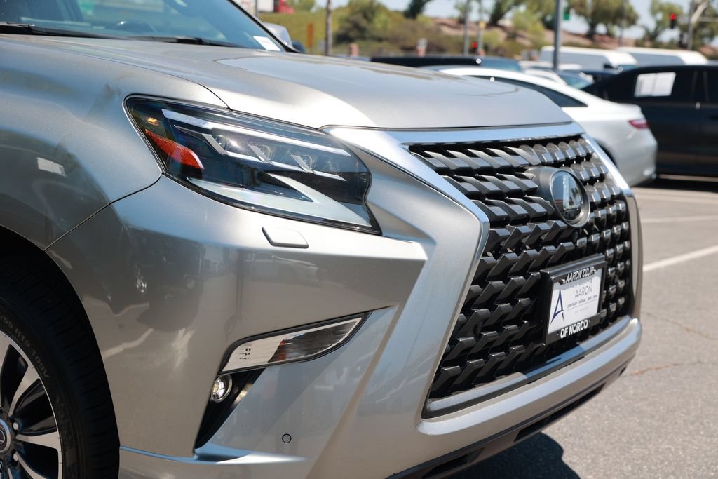 Used 2023 Lexus GX 460 Luxury w/ Off Road Package AWD/4WD image 7