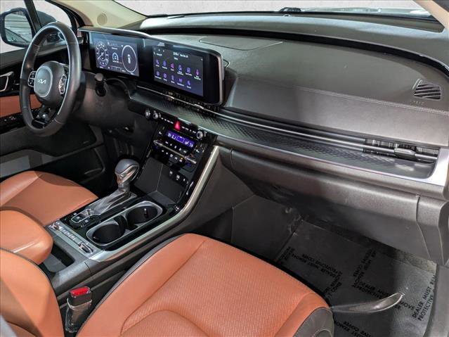 Used 2023 Kia Carnival SX Prestige image 24